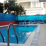Apart Otel Life 3*