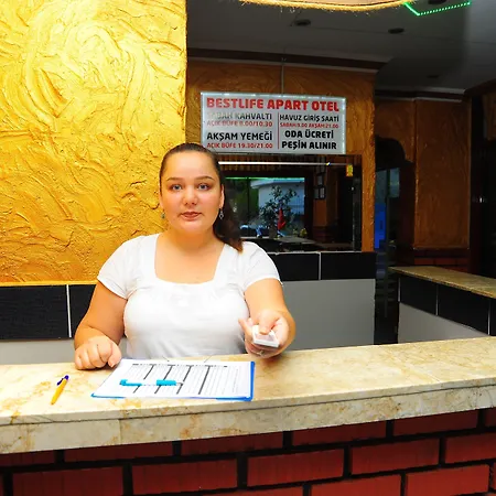 最好的生活公寓式酒店 3*