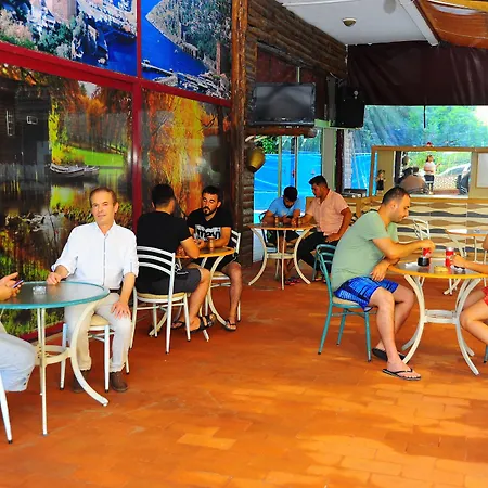 最好的生活公寓式酒店 公寓式酒店 阿拉尼亚